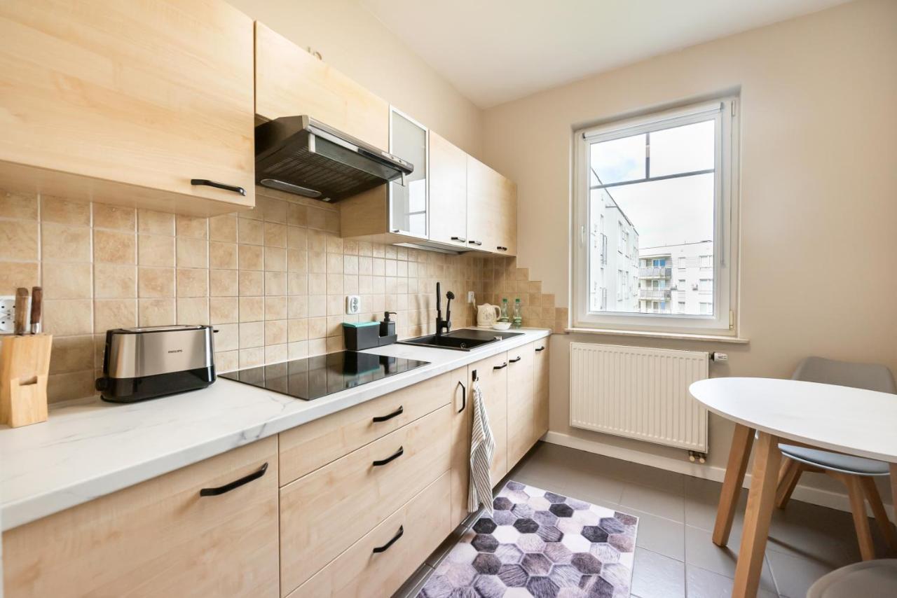 Ursus Pleasant Apartment Warsaw Ngoại thất bức ảnh